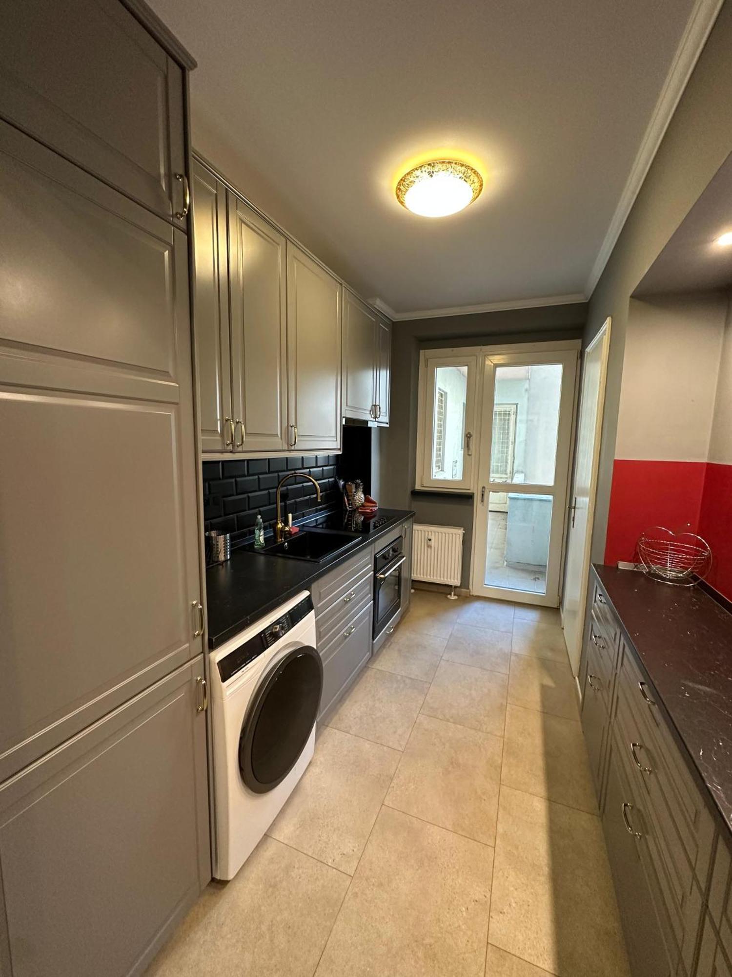 Апартаменты Fancy Flat In Central Братислава Экстерьер фото